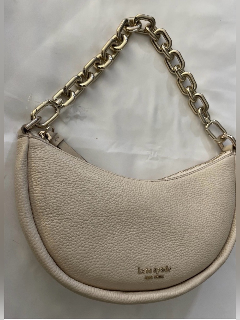 Kate Spade Smile Small Leather Chain Shoulder Bag with long strap. NWT